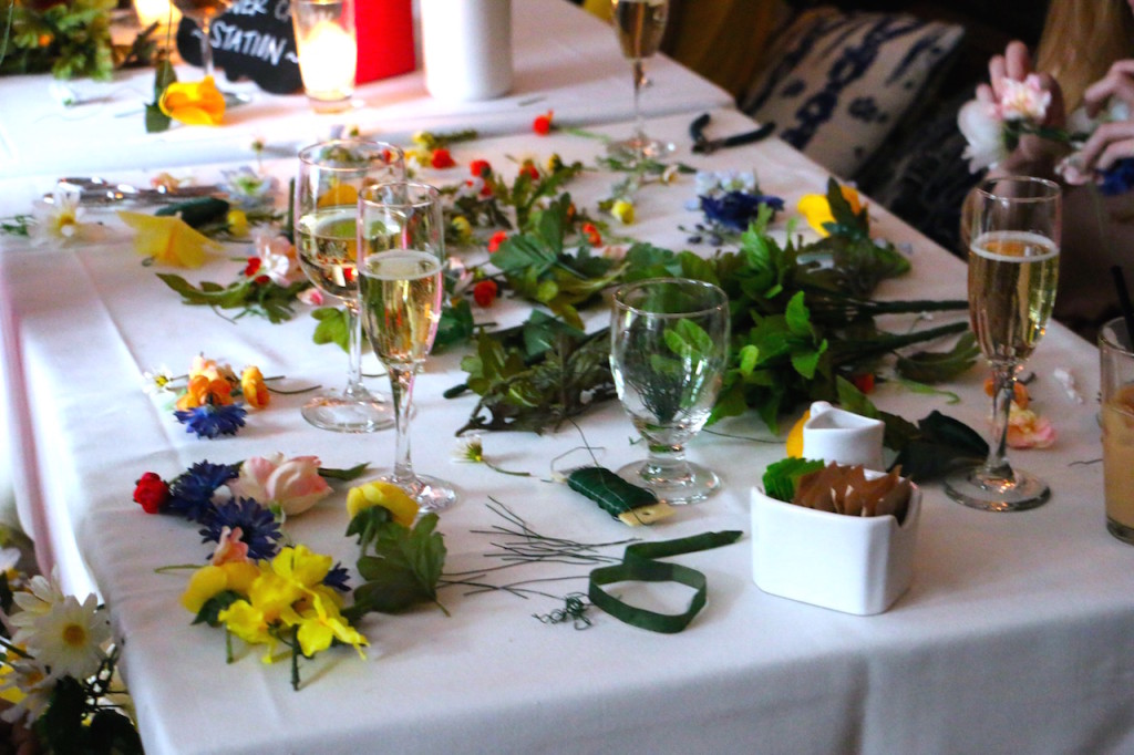 flower-crown-making-2