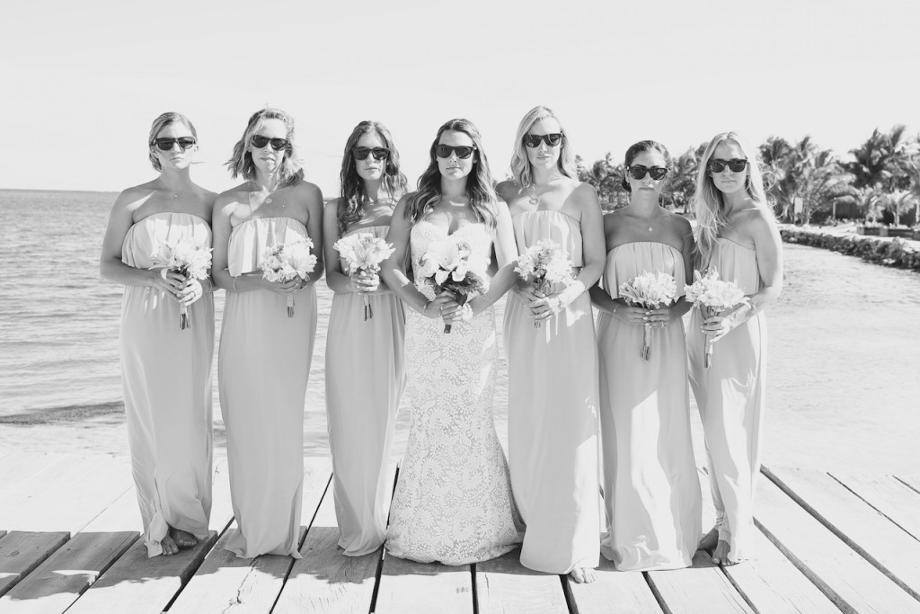 beach-bridesmaids-photo