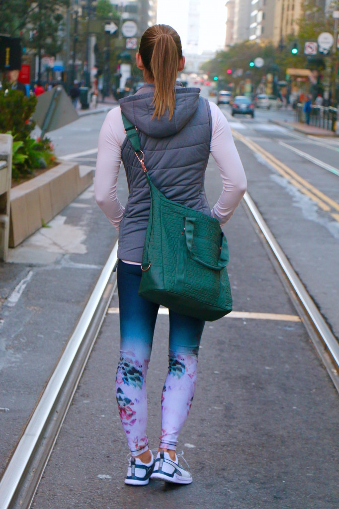 CALIA by Carrie printed leggings