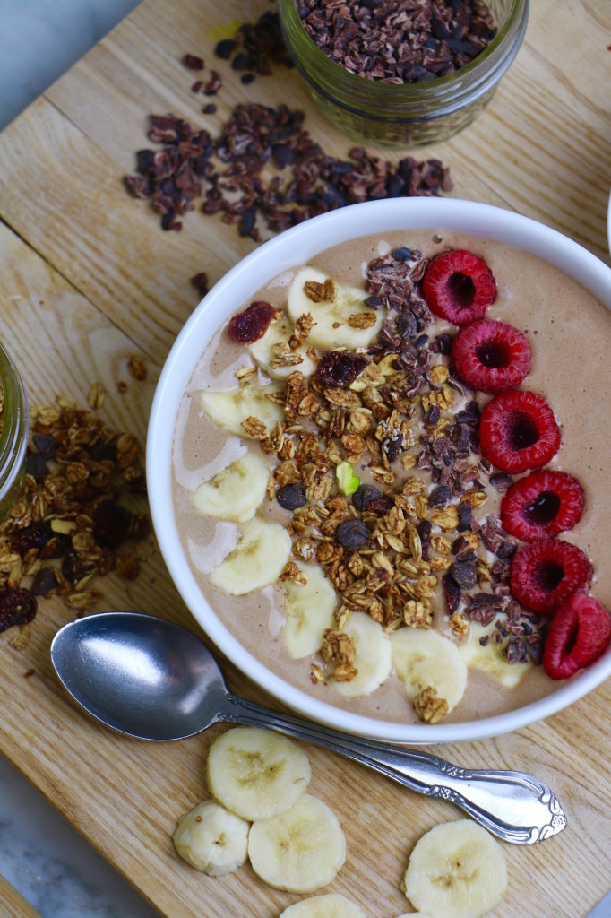 Maca Berry Smoothie Bowl