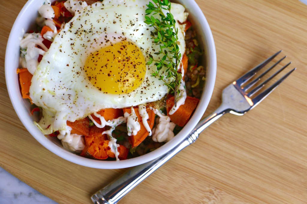 Buckwheat Breakfast Bowl with Garlicky Lemon Tahini Sauce