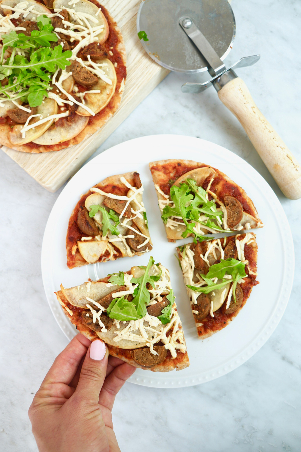 Apple Arugula Pita Pizza