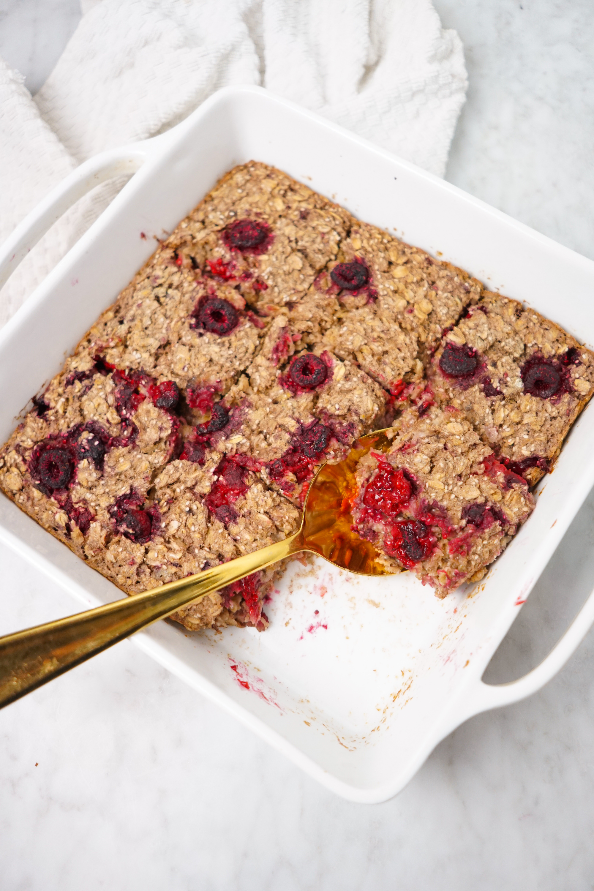 Raspberry Oatmeal Bake Holiday Recipe