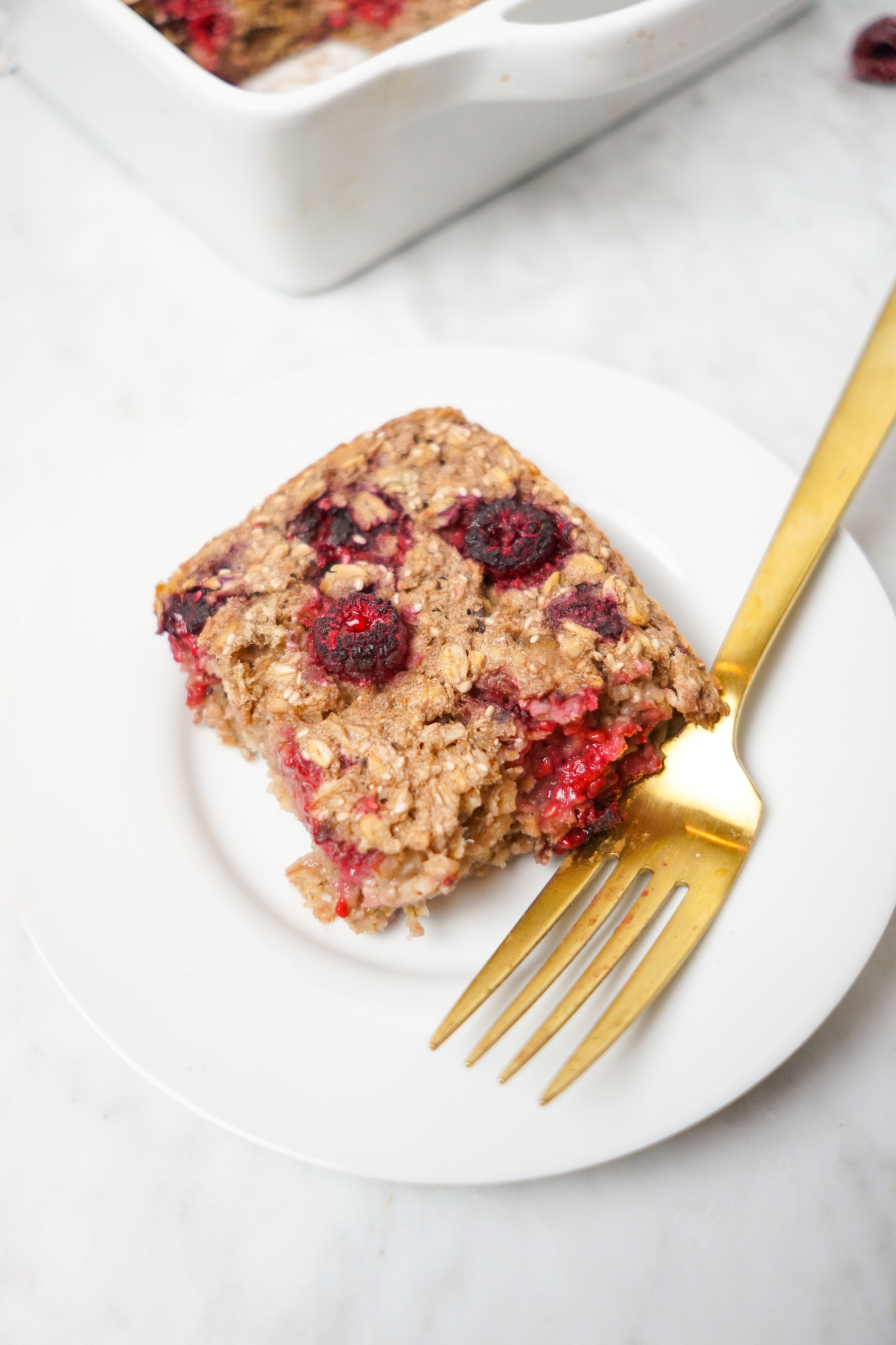 Raspberry Oatmeal Bake
