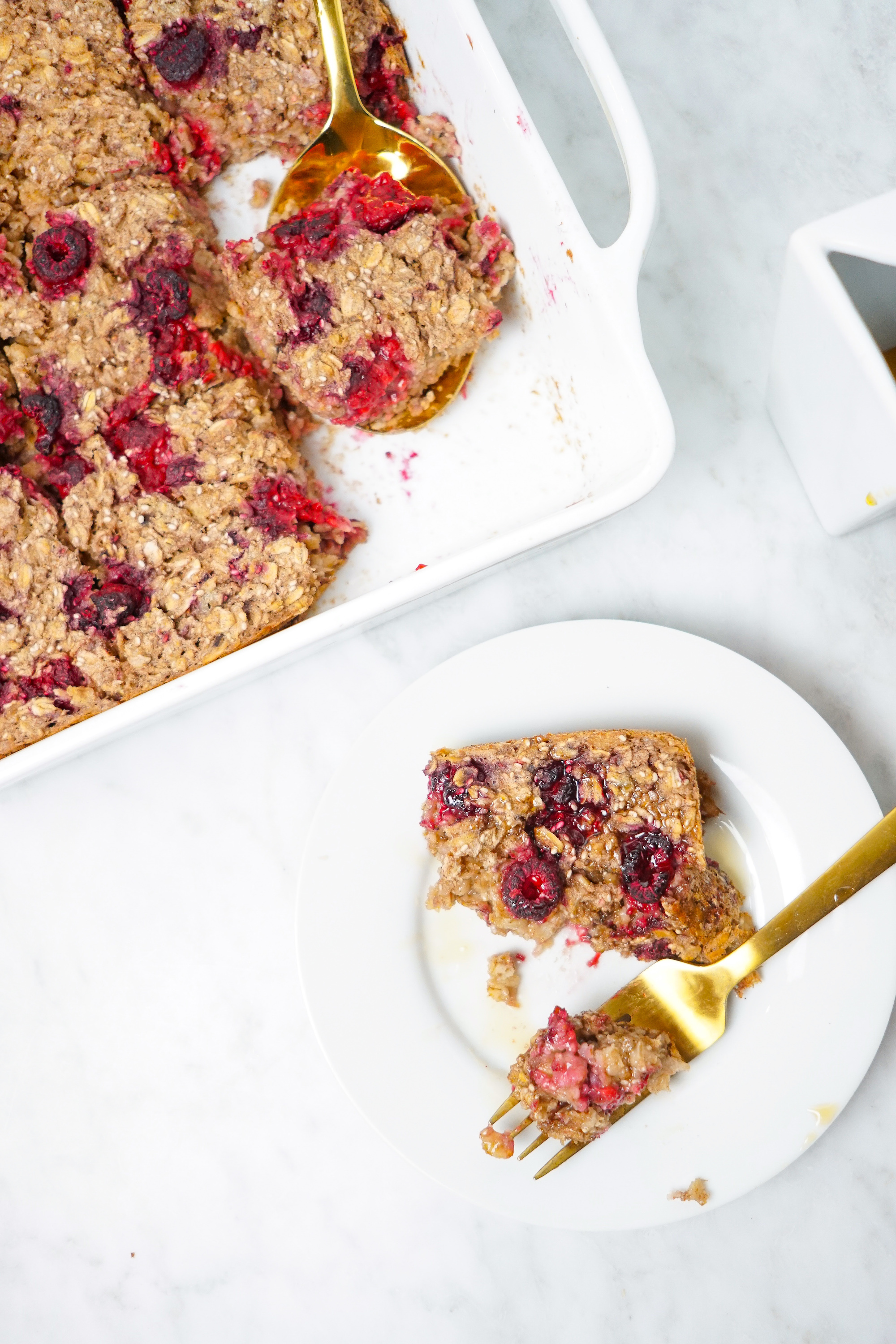 Vegan Raspberry Oatmeal Bake