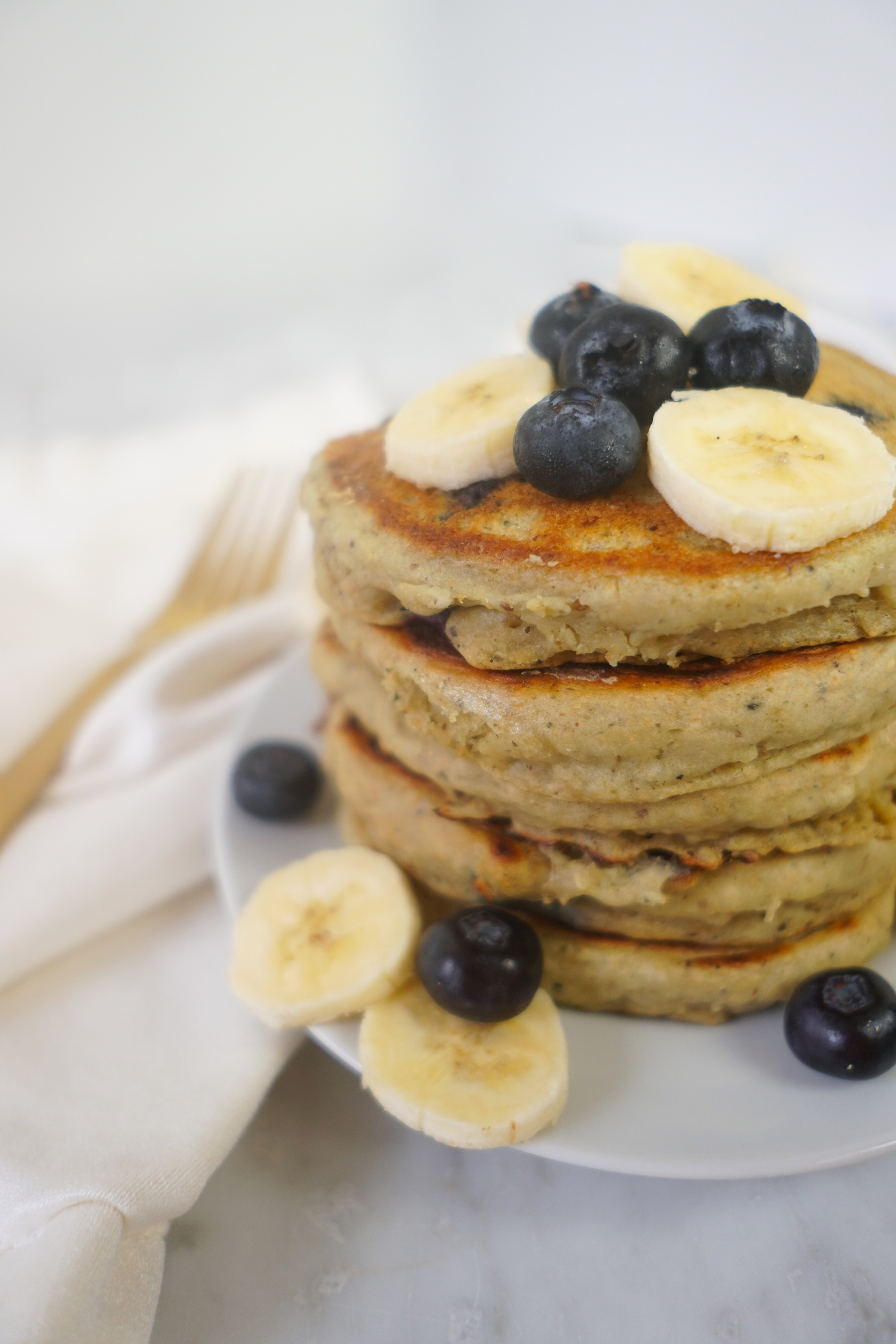 blueberry vegan yogurt pancakes