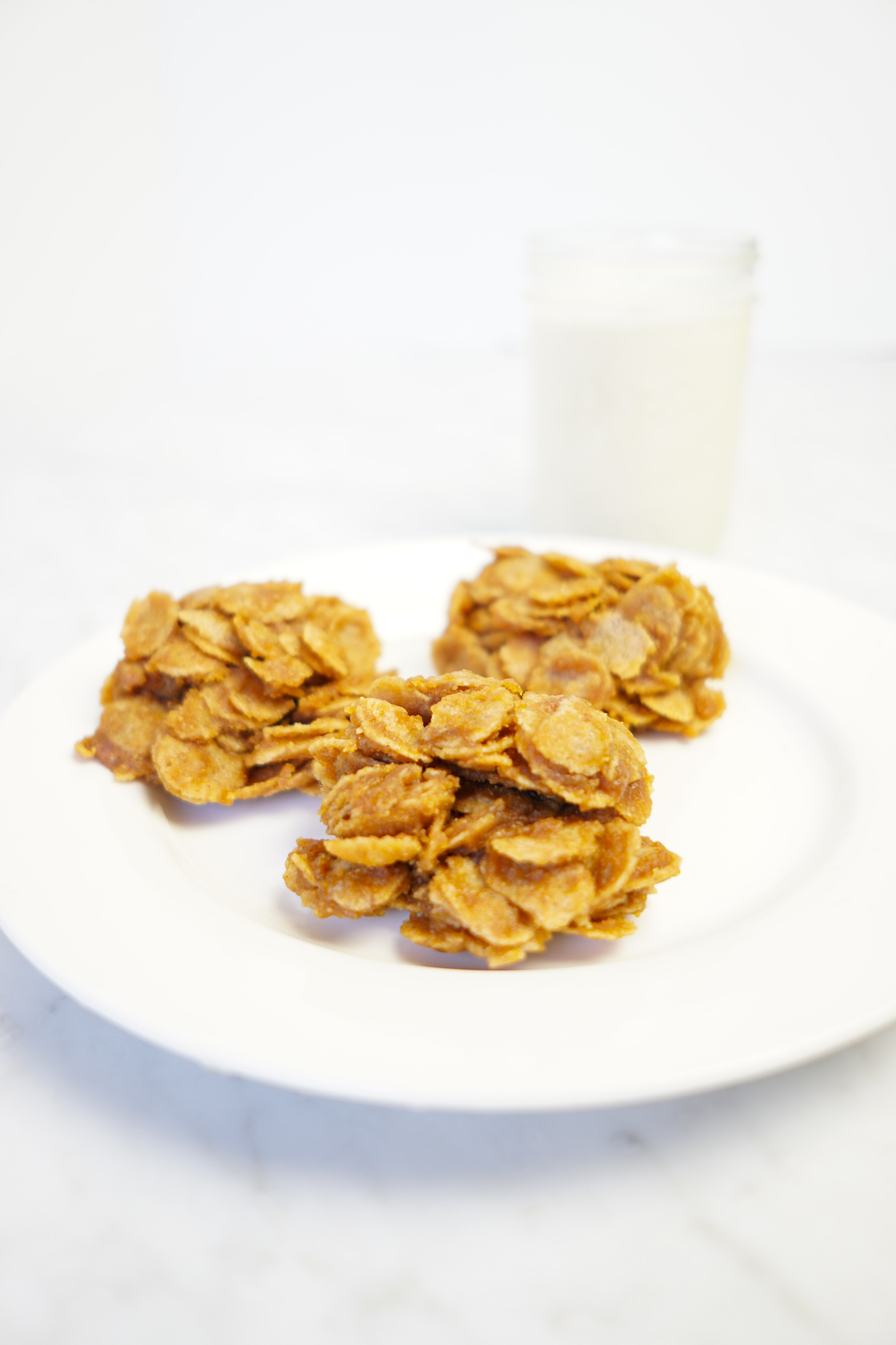 peanut butter pumpkin clusters