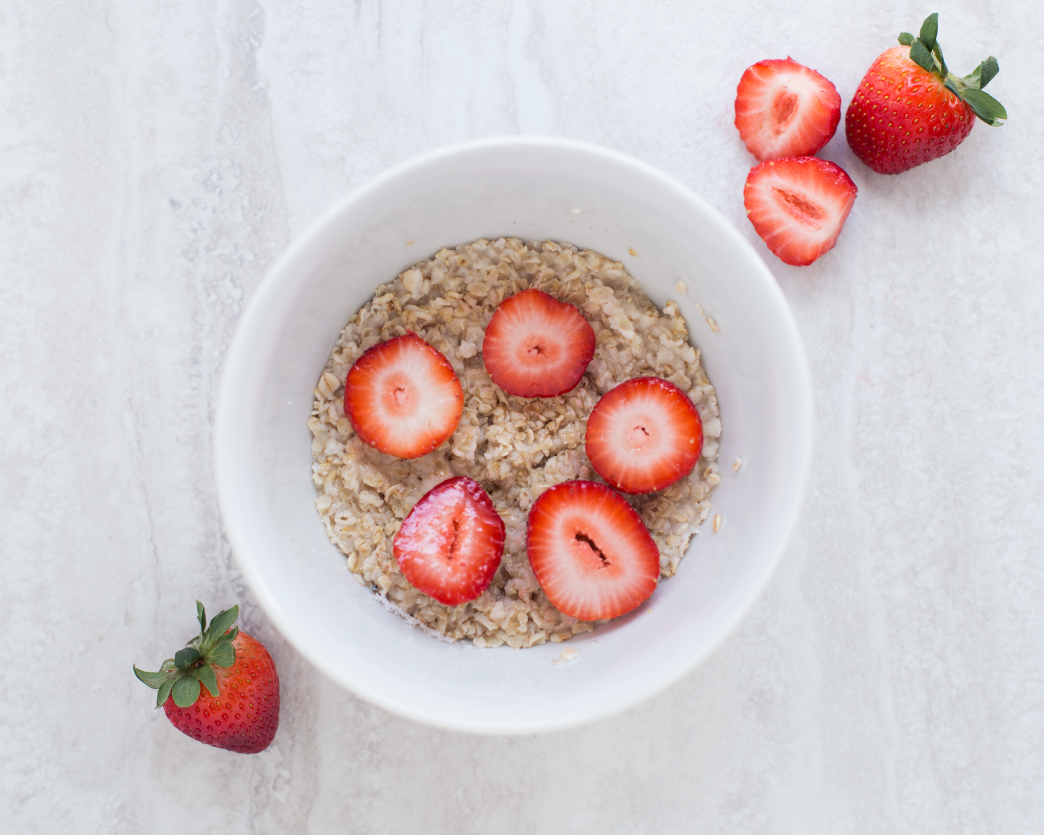 oatmeal and strawberries