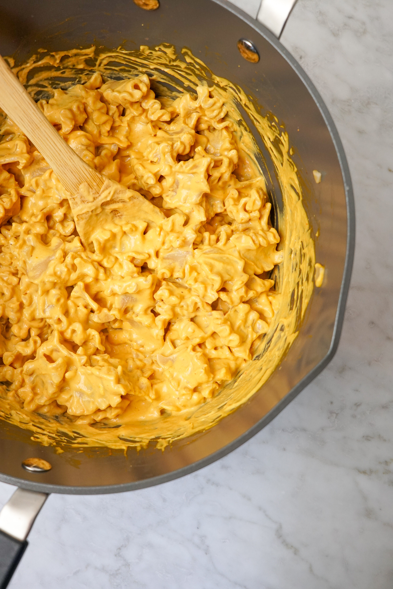 roasted red pepper sweet potato pasta