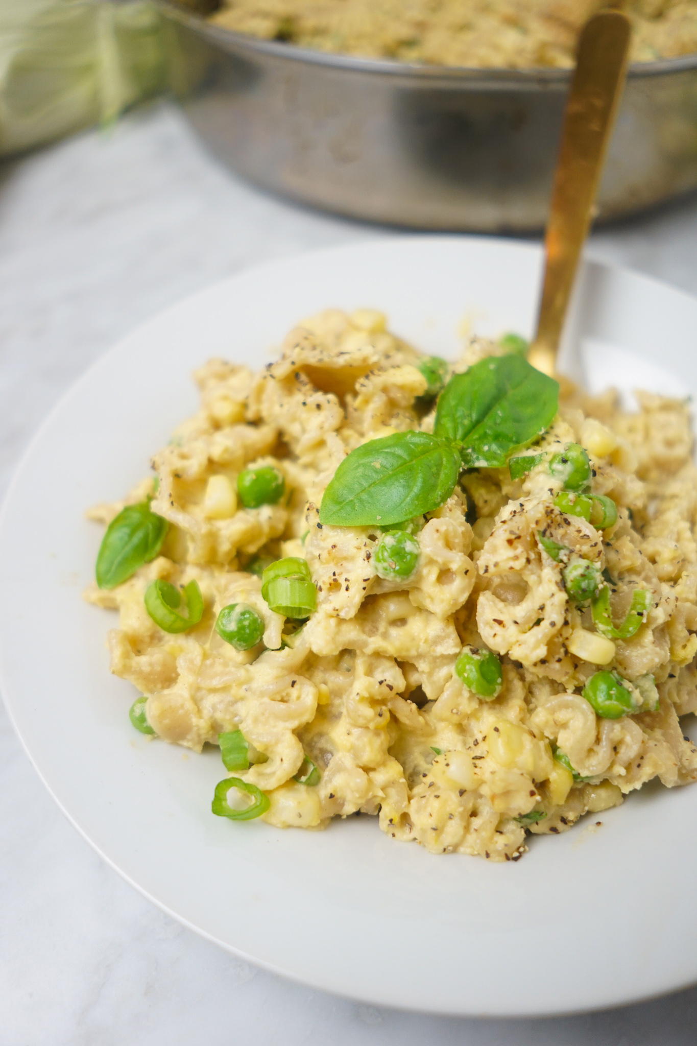 creamy sweet corn pasta with peas